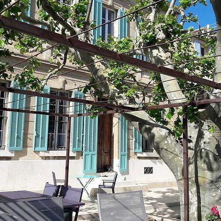 Chambre D'Hotes Villa Magenta Le Rove Dış mekan fotoğraf